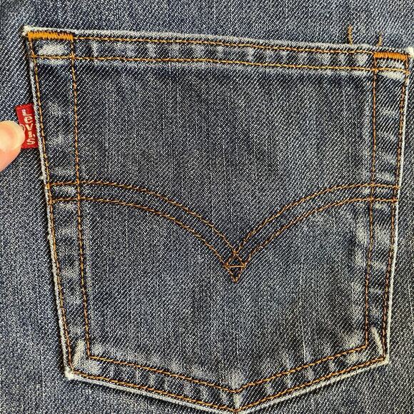 Vintage Levi’s 512 high rise cut off denim jean shorts - Picture 4 of 8